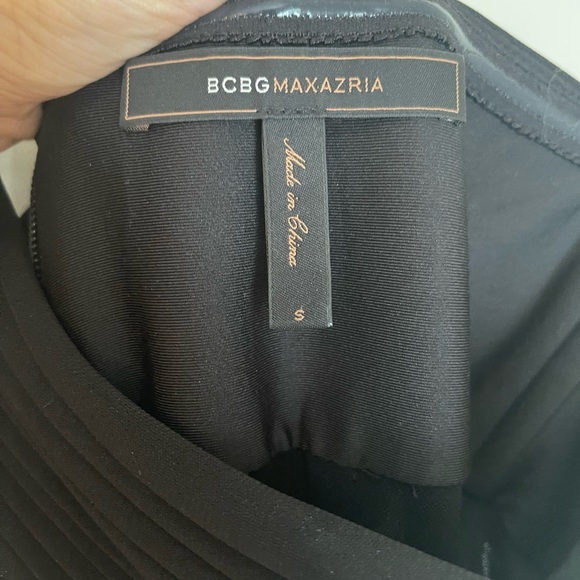 Bcbgmaxaria column black gown with one shoulder size Small - Picture 9 of 10